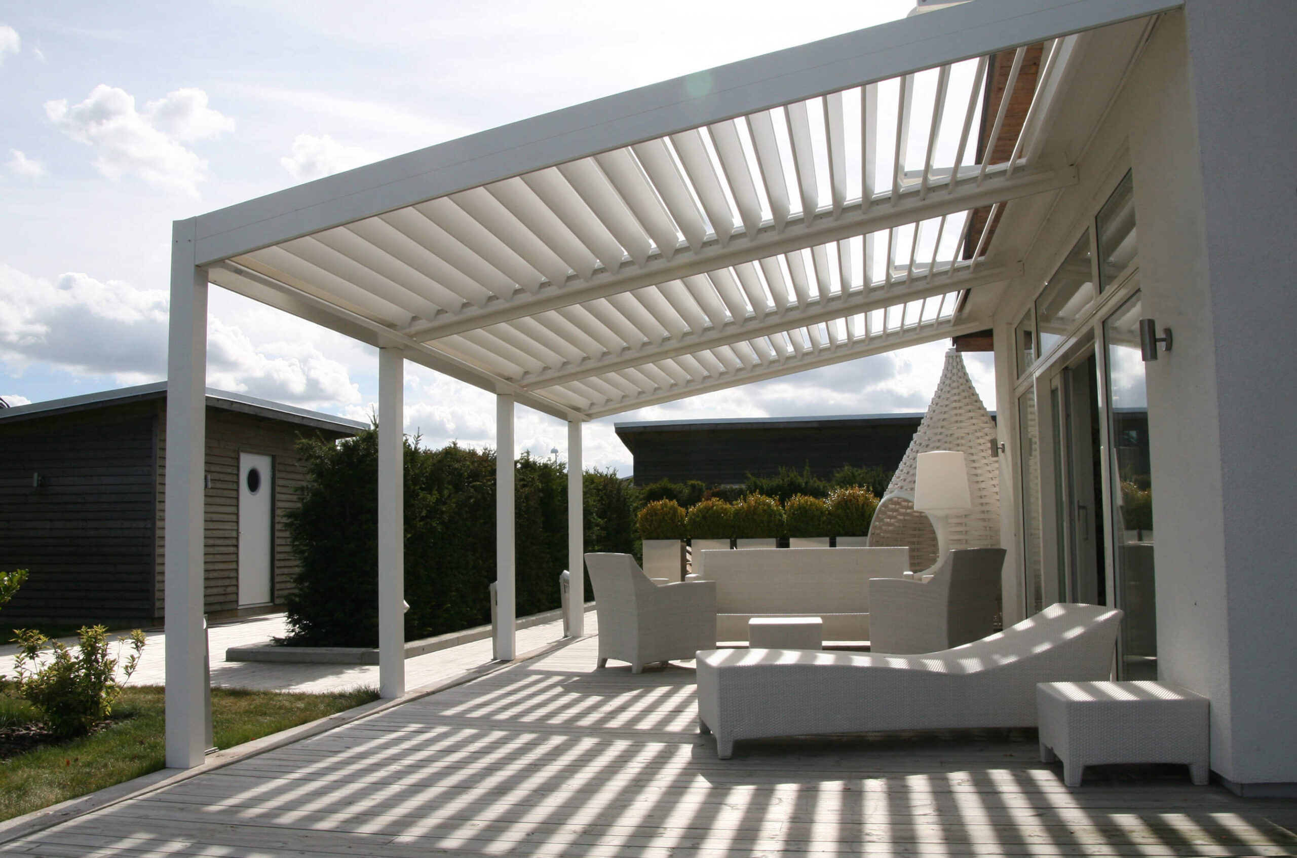 Rolling Roof scaled - Rolling Roof Pergola